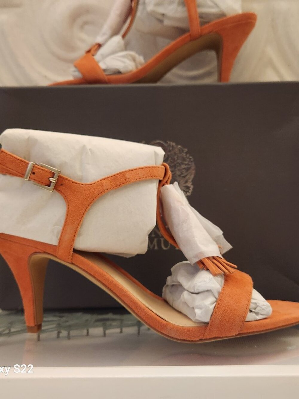 Vince Camuto "Melsy" True Suede Sandals. NIB. Size 8. Soft Coral/Rose Blossum.